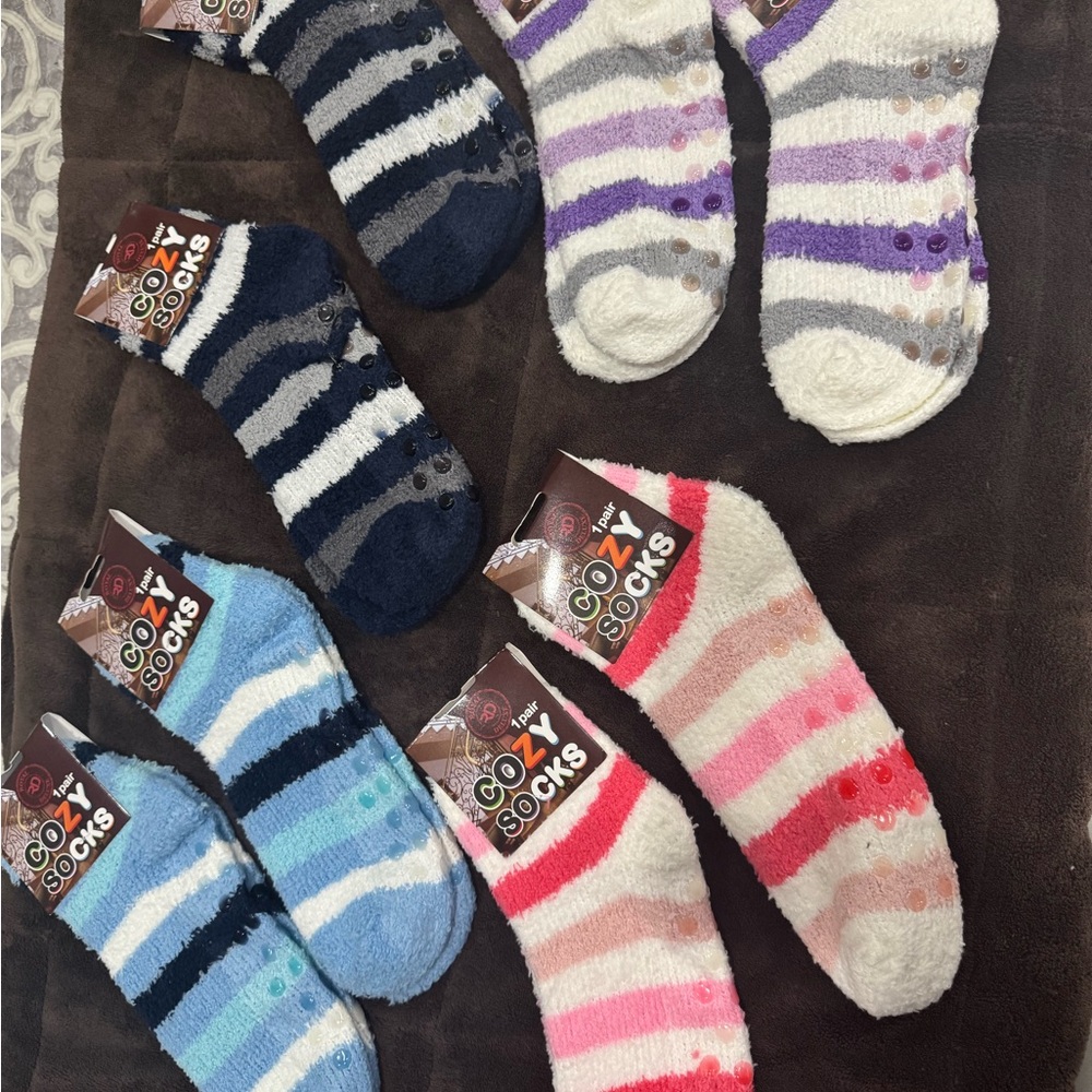 BRAND NEW Assorted Colors cozy socks fluffy with grips